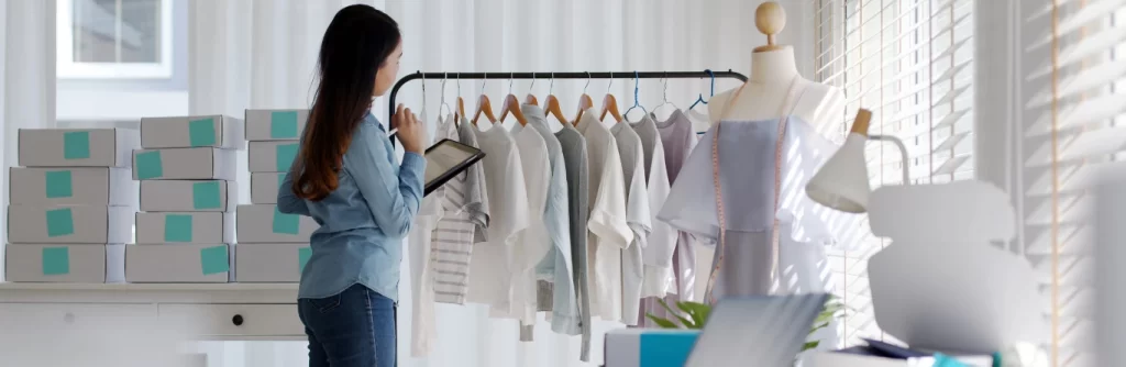 merchandiser job description